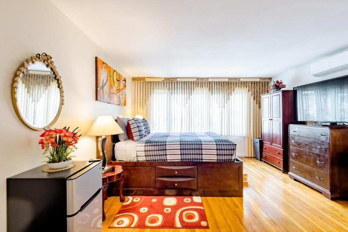 ניו יורק Spacious Comfy Room In Cozy Classy Duplex מראה חיצוני תמונה